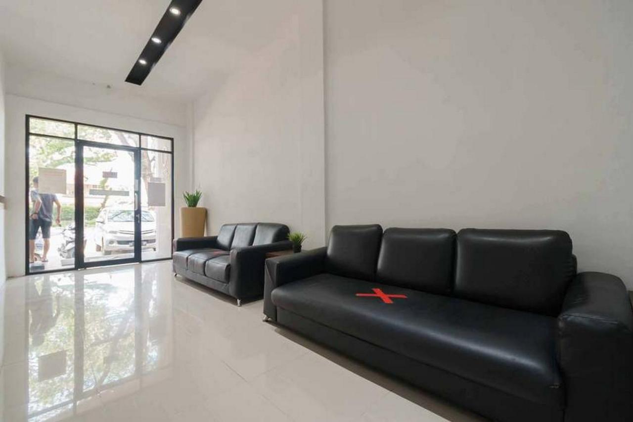 Jotel Guest House Mitra Reddoorz Pulauberayan Экстерьер фото