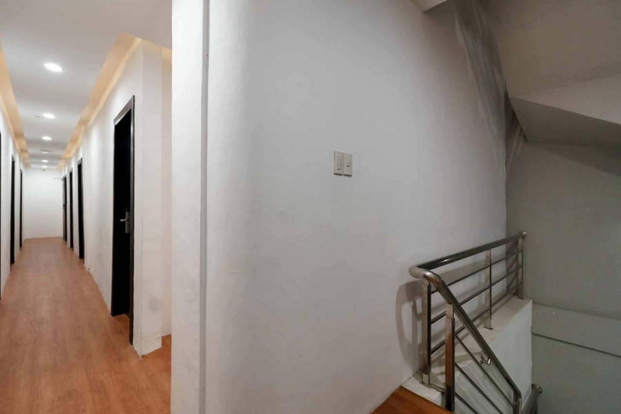 Jotel Guest House Mitra Reddoorz Pulauberayan Экстерьер фото
